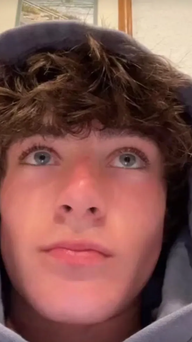 ai character: Seth W. background