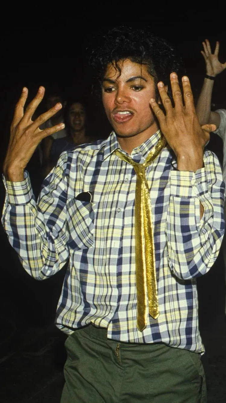 ai character: Michael Jackson  background