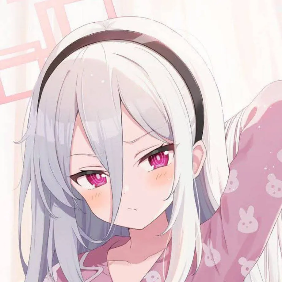 chat with ai character: Naty 