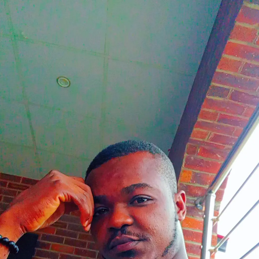 chat with ai character: Williams 