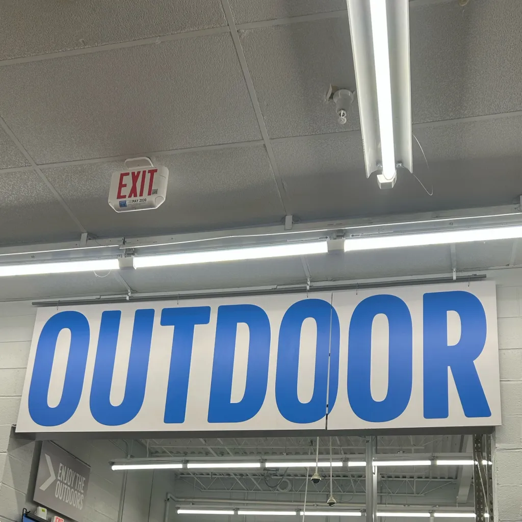 chat with ai character: Doors the outdoors
