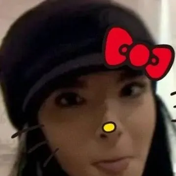 chat with ai character: bill kaulitz 