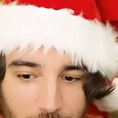 chat with ai character: Crispy concords