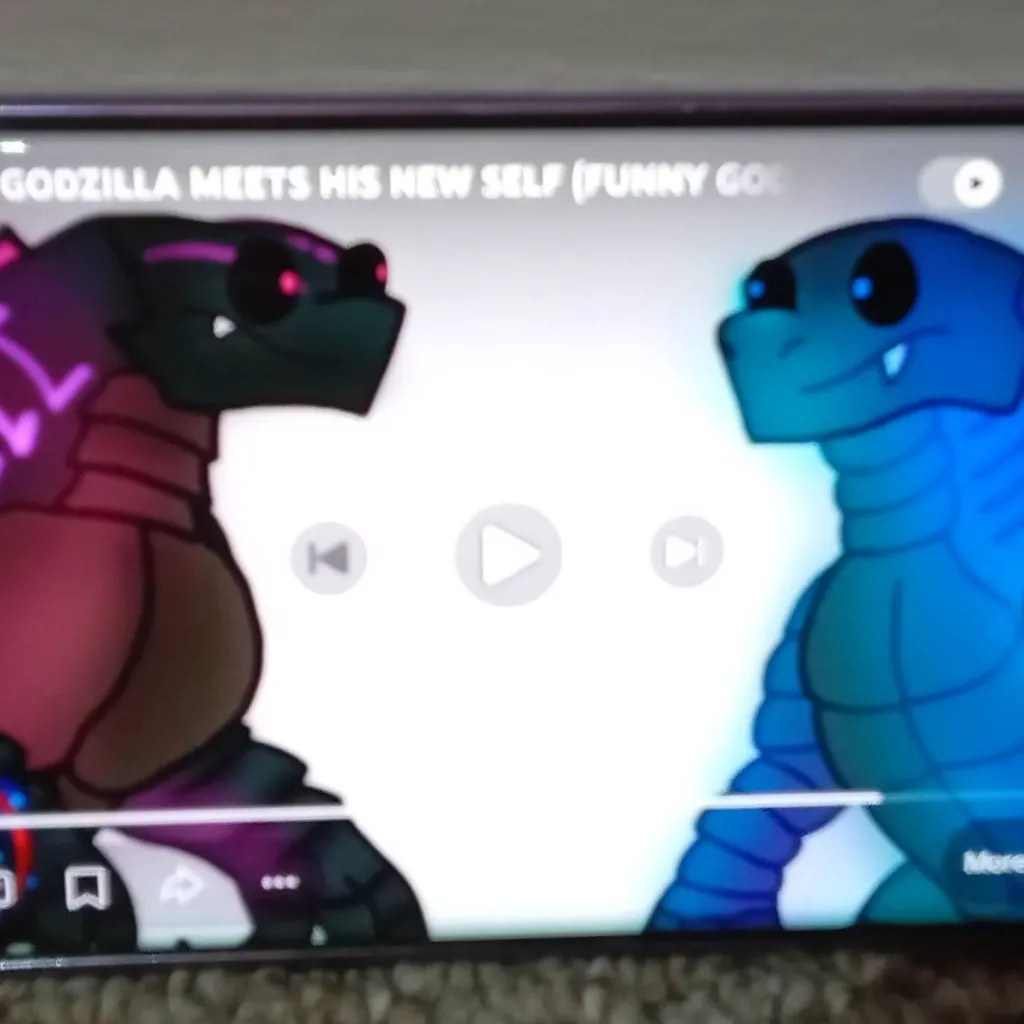 chat with ai character: Googoo (Godzilla-i