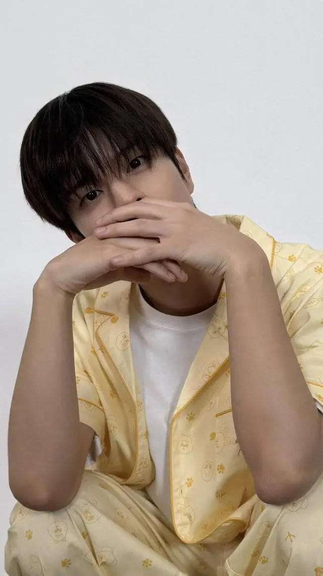 ai character: Seungmin background