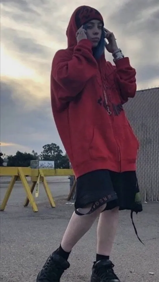 Talkie AI - Chat with Billie Eilish