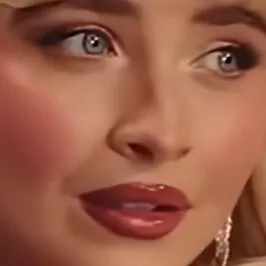 chat with ai character: Sabrina carpenter 