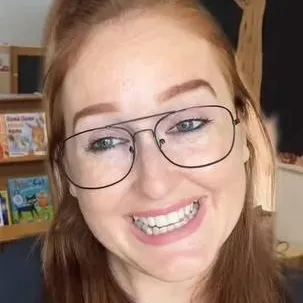 chat with ai character: AutumnFortuneK 