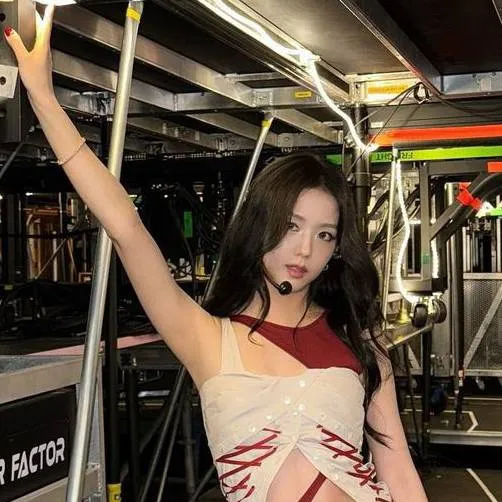 chat with ai character: Jisoo 