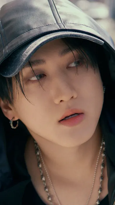 ai character: Seo Changbin background