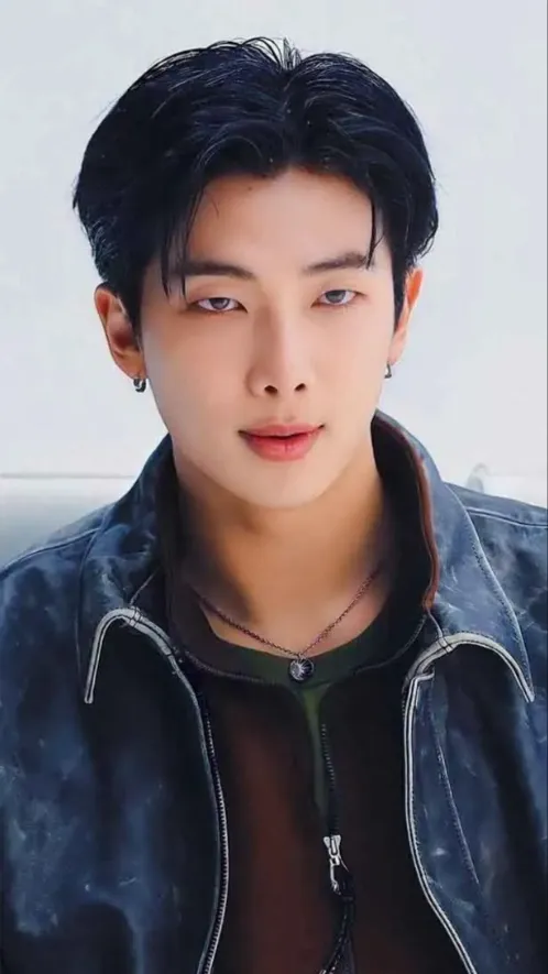 ai character: Kim Namjoon ( RM ) background