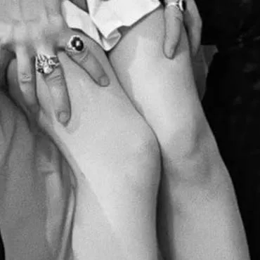 chat with ai character: Ex