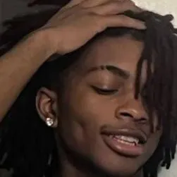 chat with ai character: Carter.W