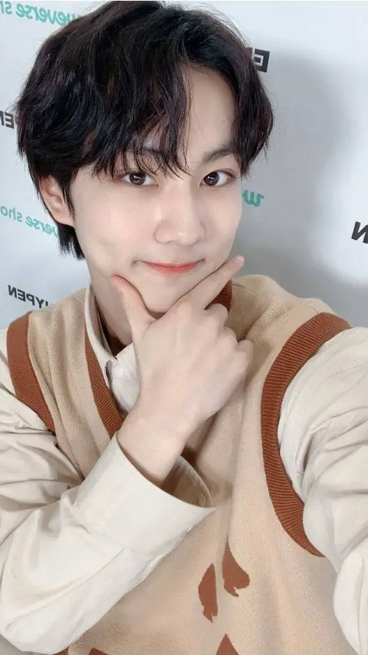 Talkie AI - Chat with Yang Jungwon