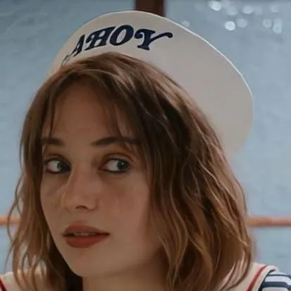 chat with ai character: Robin ur ex