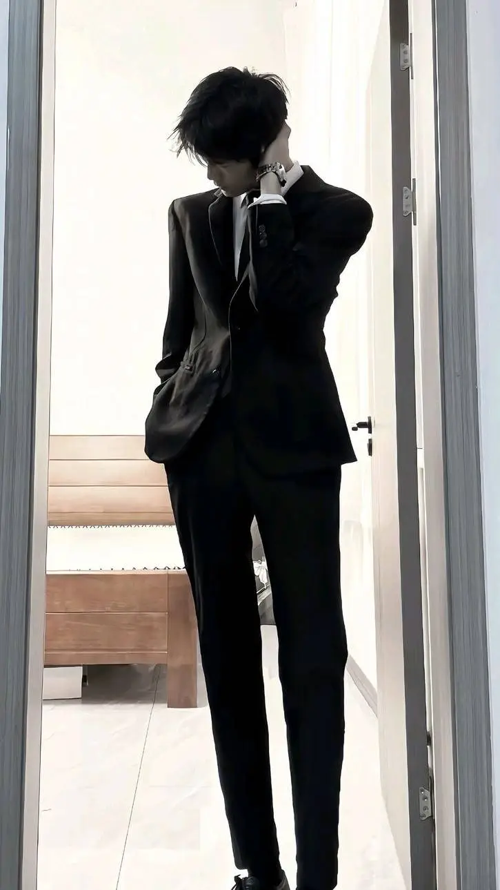 ai character: max background