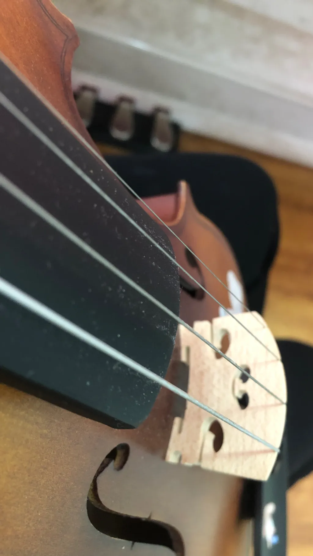 ai character: Violin session  background