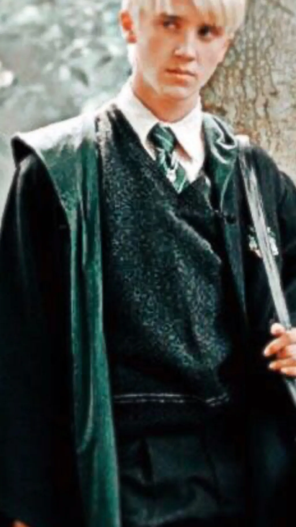 ai character: draco malfoy's background
