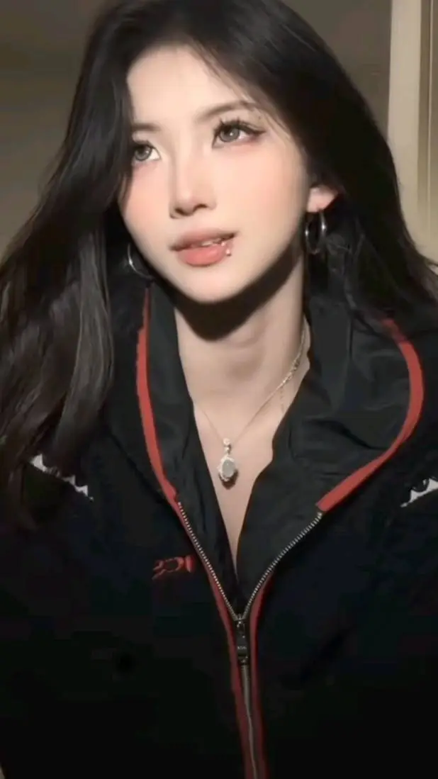 Talkie AI - Chat with Yuna 