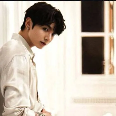 chat with ai character: ♡jungkook♡