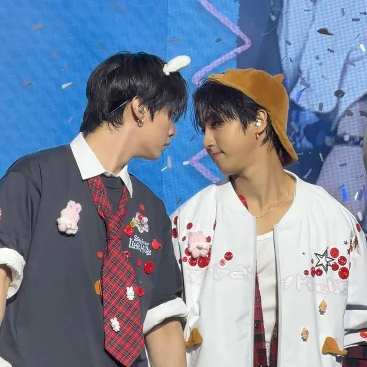 chat with ai character: Minsung