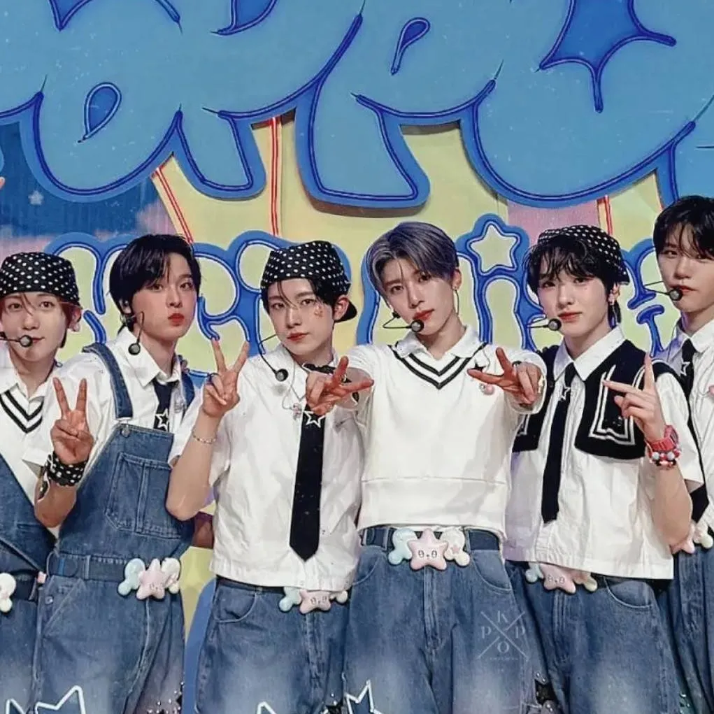 chat with ai character: NCT WISH