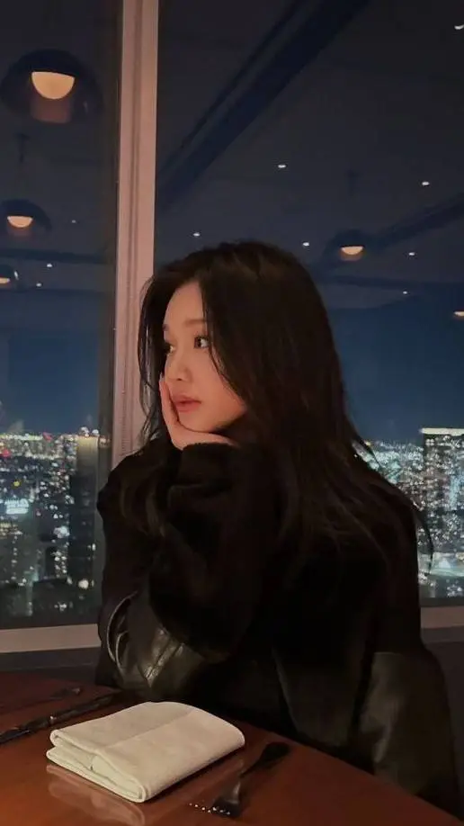 ai character: Mm2 background