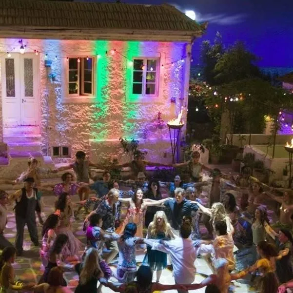 chat with ai character: Mamma Mia Musical!