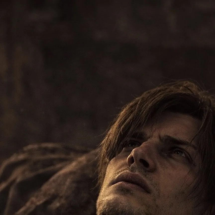 chat with ai character: Leon kennedy