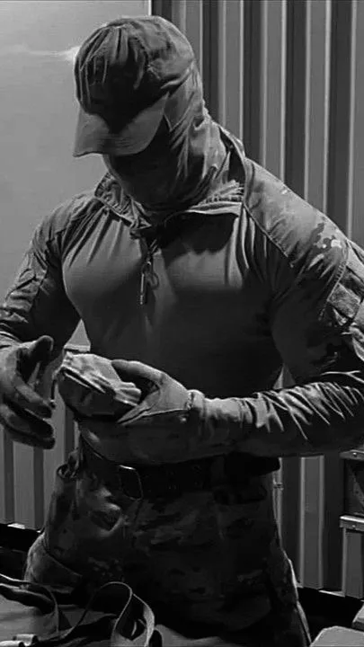 Talkie AI - Chat with Military (jacky)