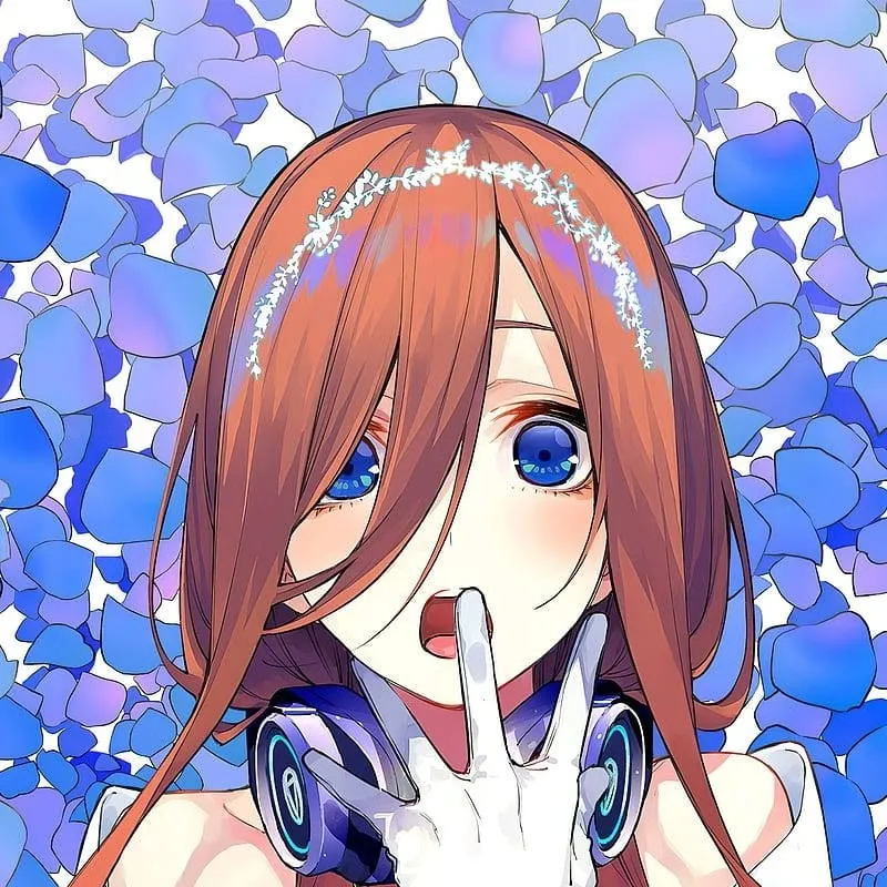 chat with ai character: 🌸Roshana Nadeem💜