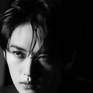 chat with ai character: minho police