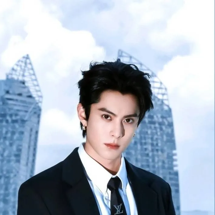 chat with ai character: Dylan Wang