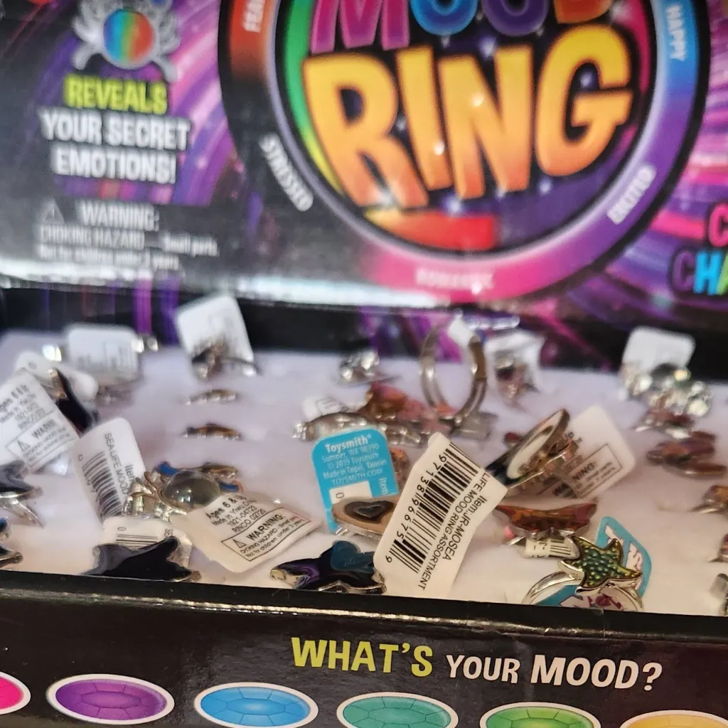 chat with ai character: mood guesser