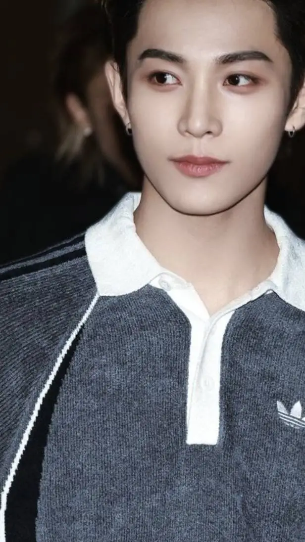 ai character: Ryul background