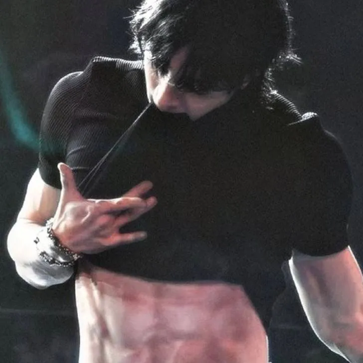 chat with ai character: Bangchan 