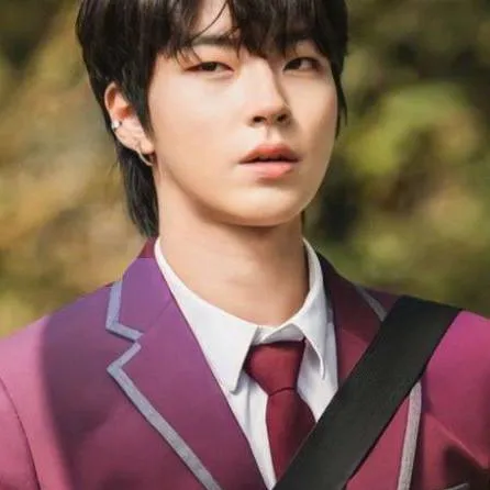 chat with ai character: han Seo Jun 