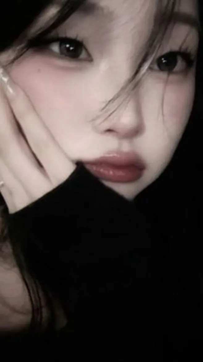 ai character: Fei background