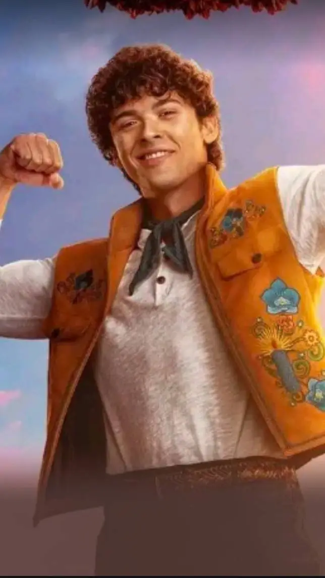 ai character: Luis madrigal  background