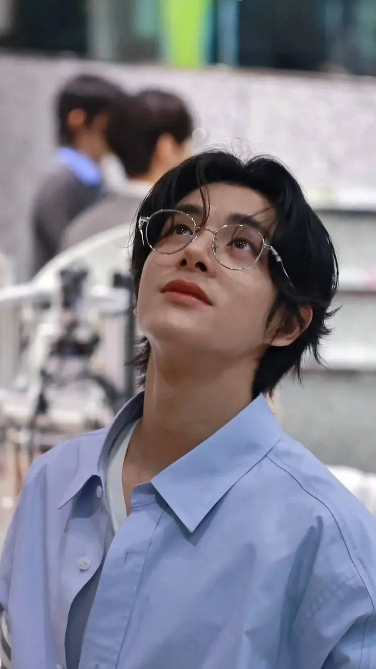 Talkie AI - Chat with Sim Jake