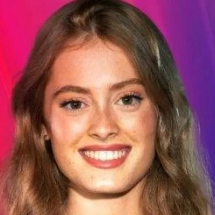 chat with ai character: Olivia Bay