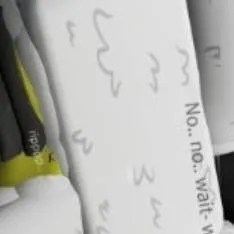 chat with ai character: squid dog female 