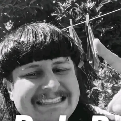 chat with ai character: Rip oliver tree