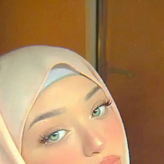 chat with ai character: kayla