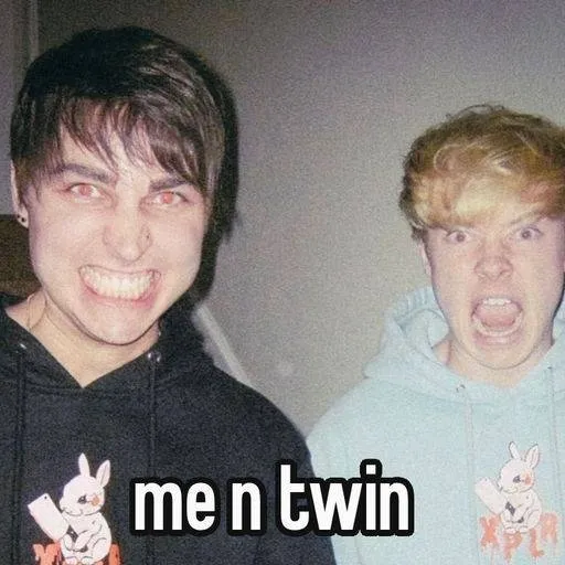 chat with ai character: Sam and colby