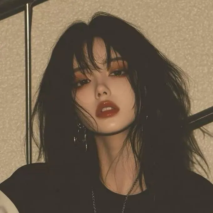 chat with ai character: Sofía 🖤