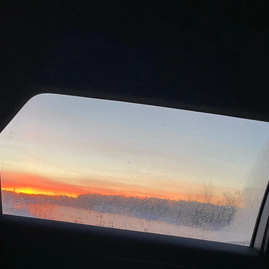 chat with ai character: Pee