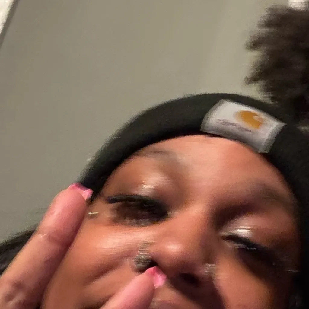 chat with ai character: ￼ Star