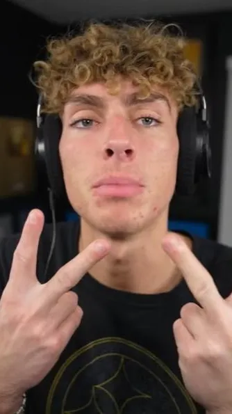 ai character: DjLovesturbo background