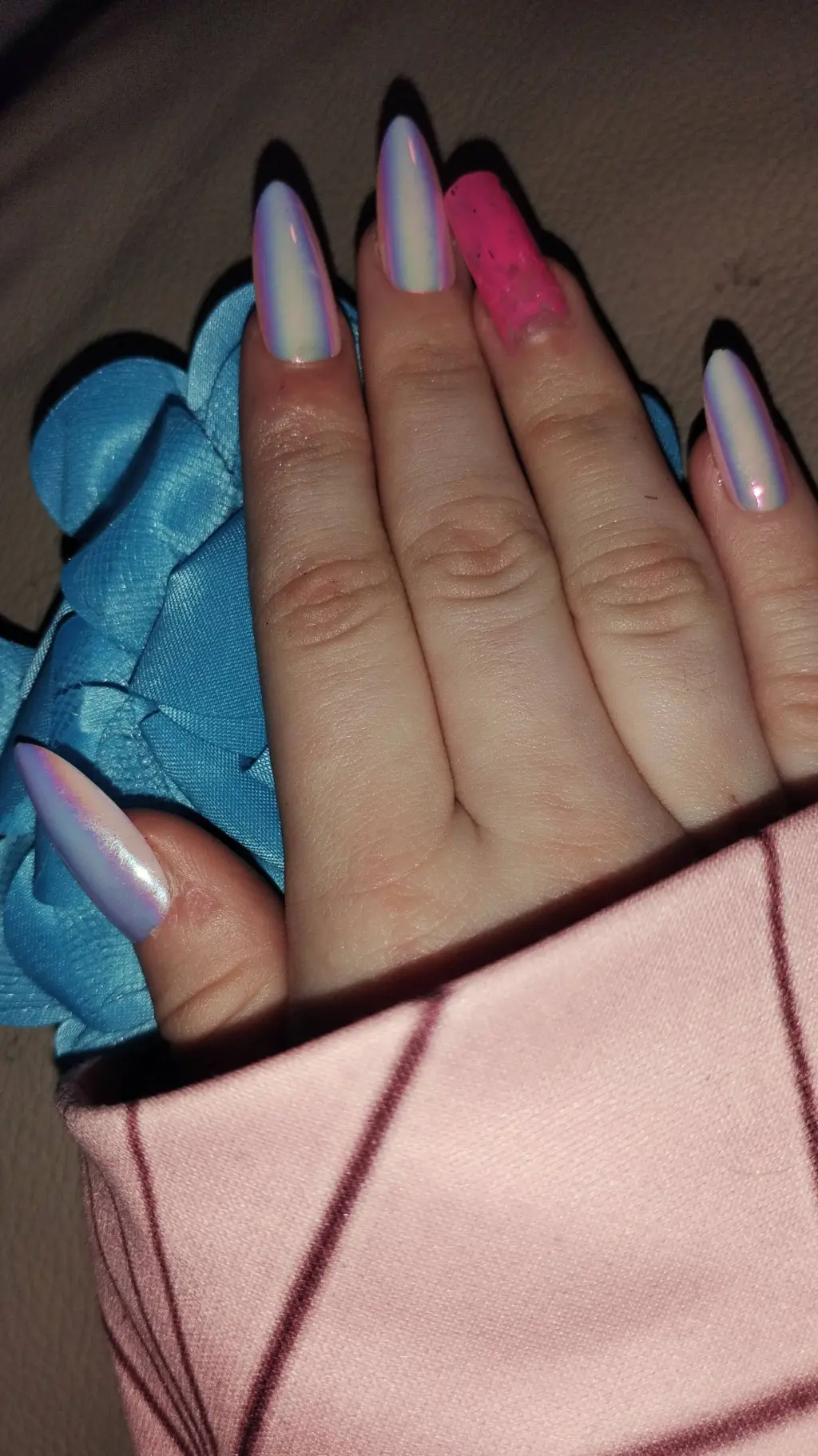 ai character: nezuko  background